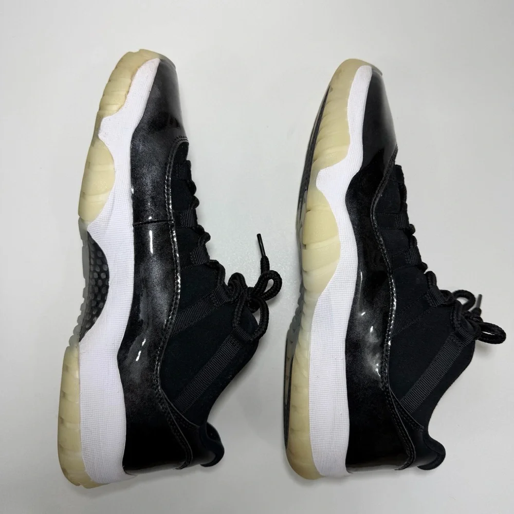 Nike Air Jordan 11 Retro Low Barons Sneakers Black Metallic Silver Men’s Size 11